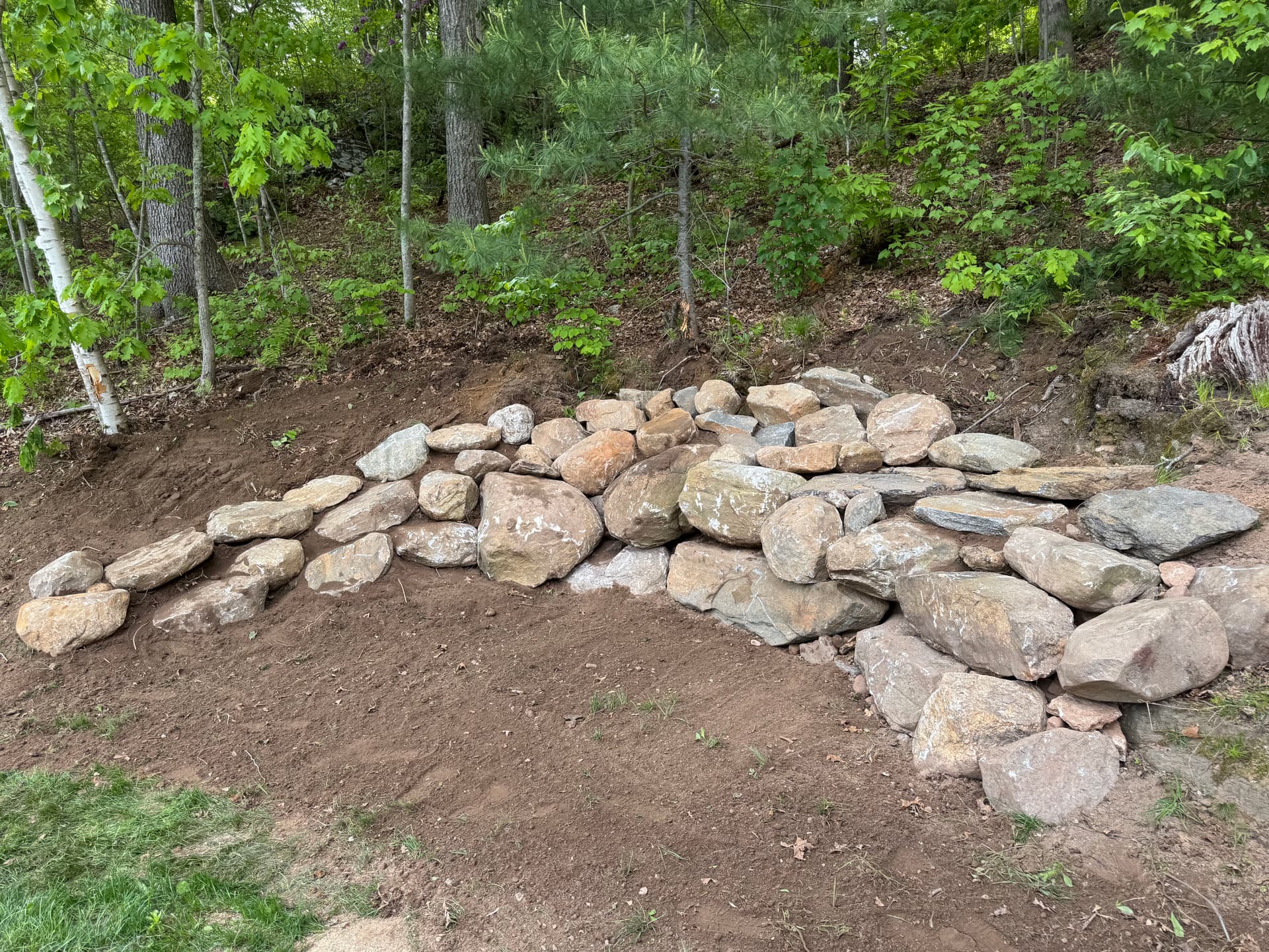 Gallery photos for Natural Boulder Wall and Crushed Rock Install in Tolland: Image #2