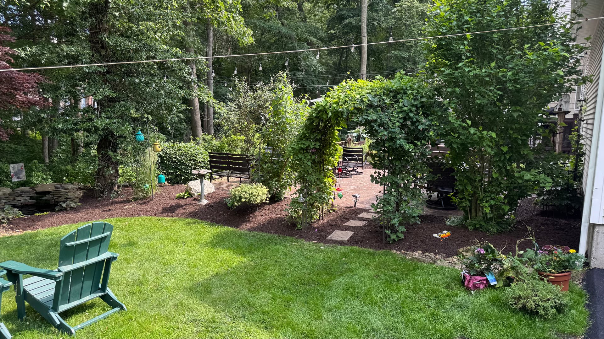 Gallery photos for 20-Yard Mulch Job in Tolland That Made a Real Difference: Image #8