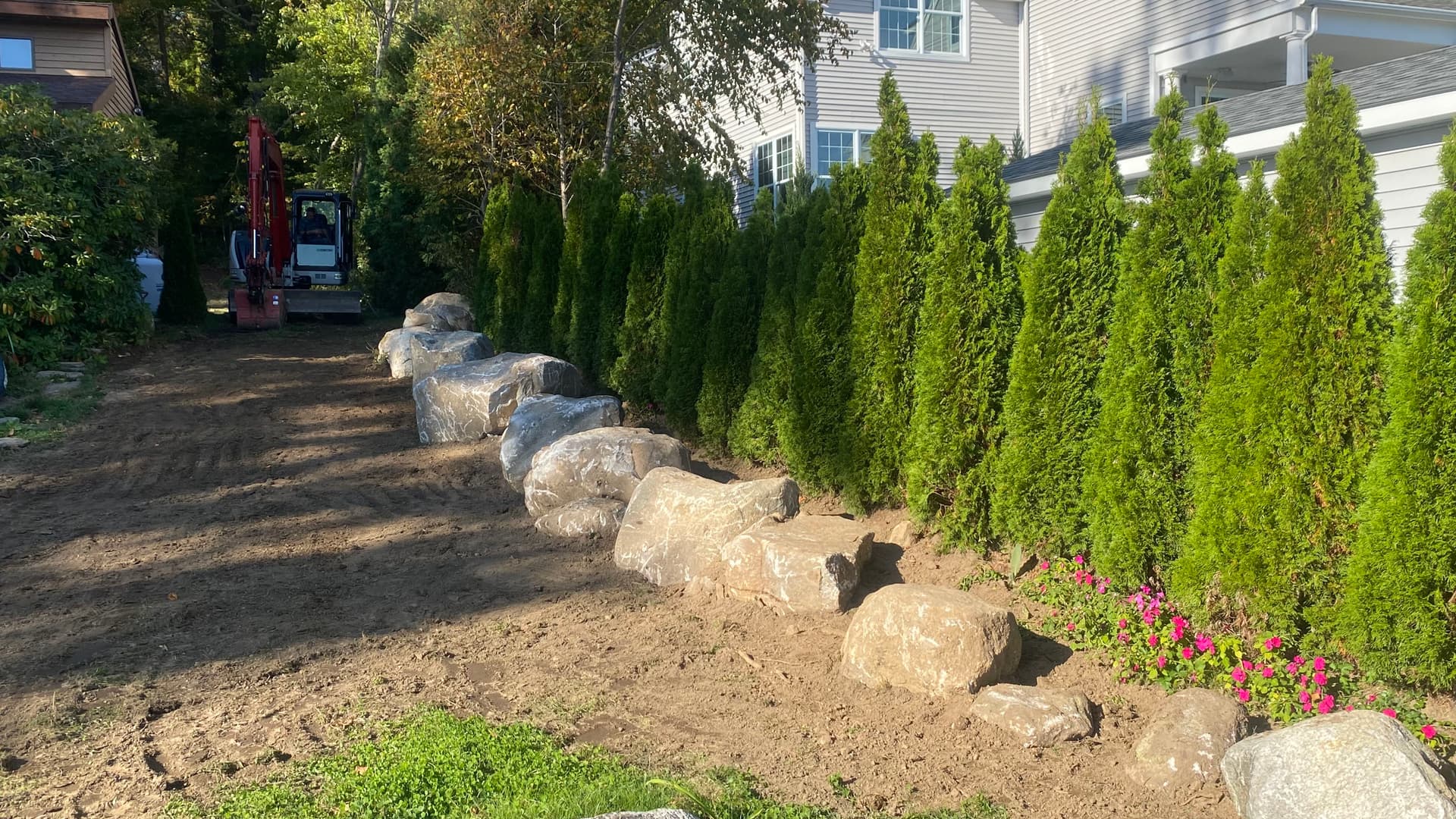 Gallery photos for Expert Hardscaping by the Waterfront: Image #2