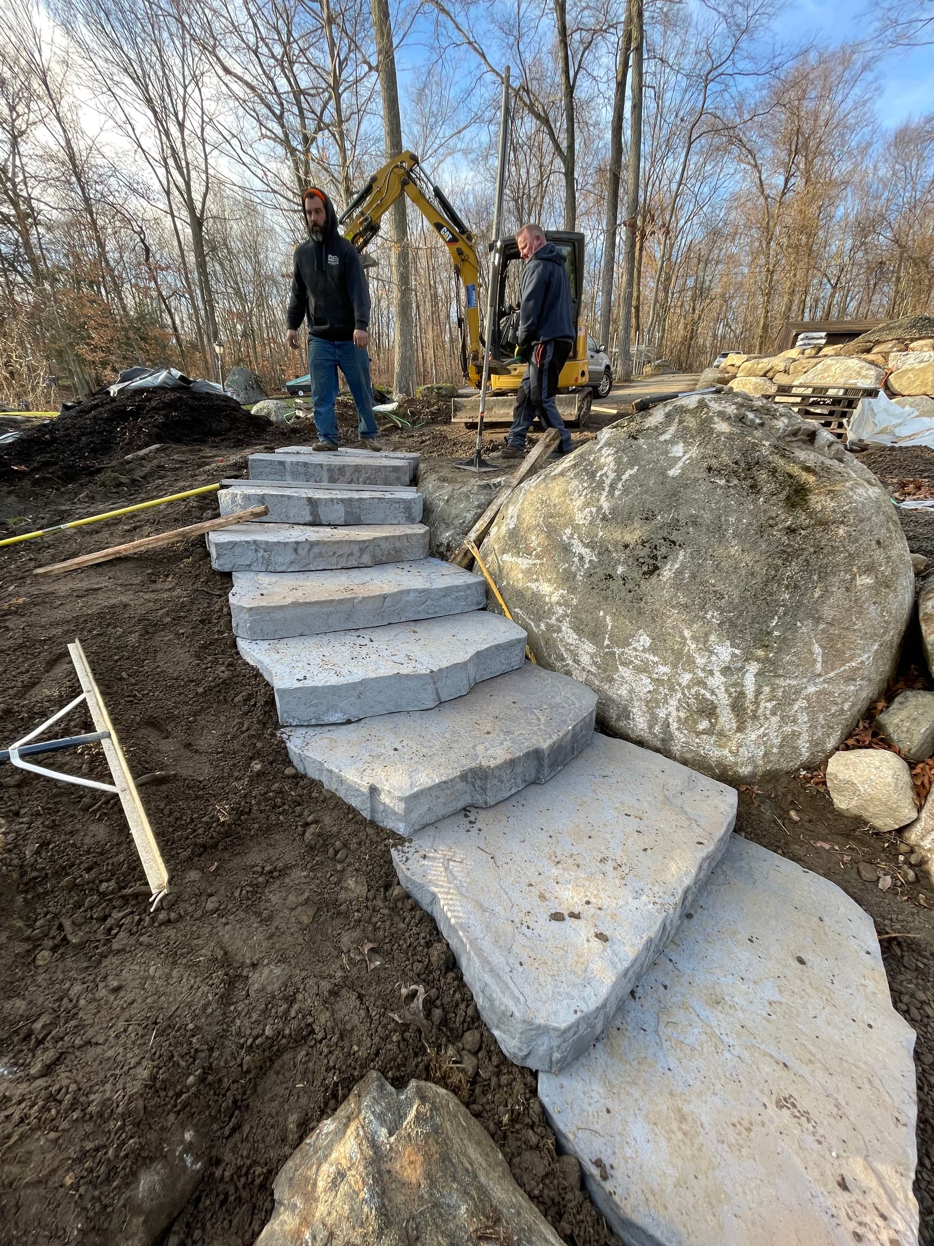 Gallery photos for Expert Hardscaping by the Waterfront: Image #7