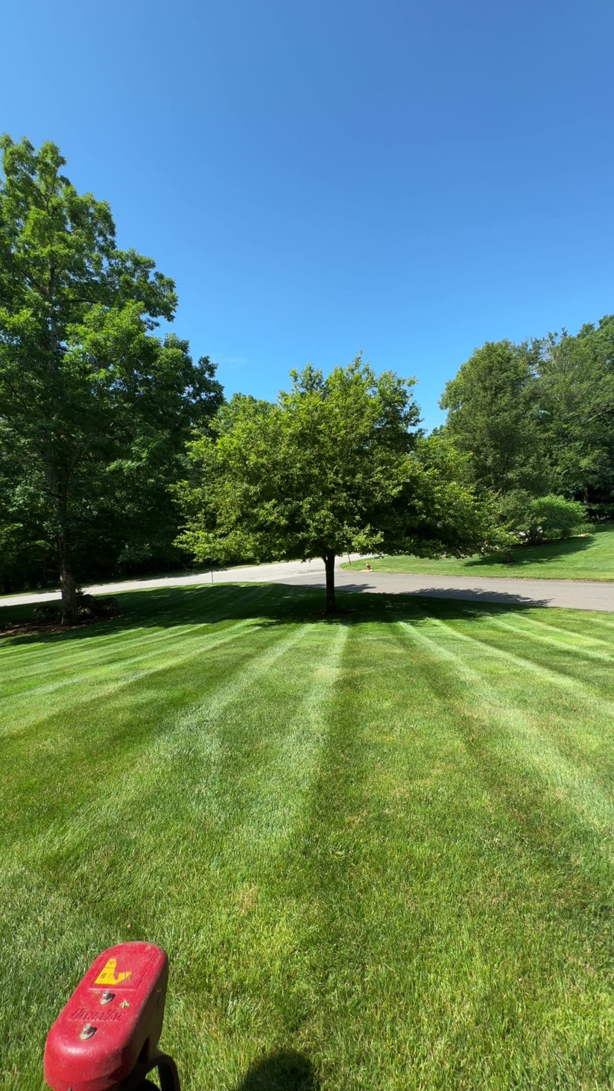Gallery photos for Weekly Lawn Mowing in Tolland CT That Actually Shows Up: Image #1